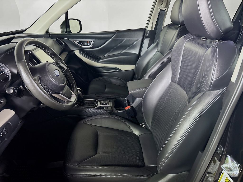 2024 Subaru Forester Limited photo 7