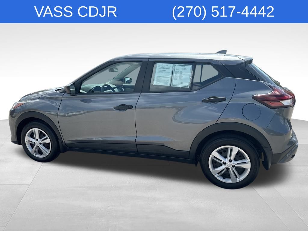 2024 Nissan Kicks S photo 4