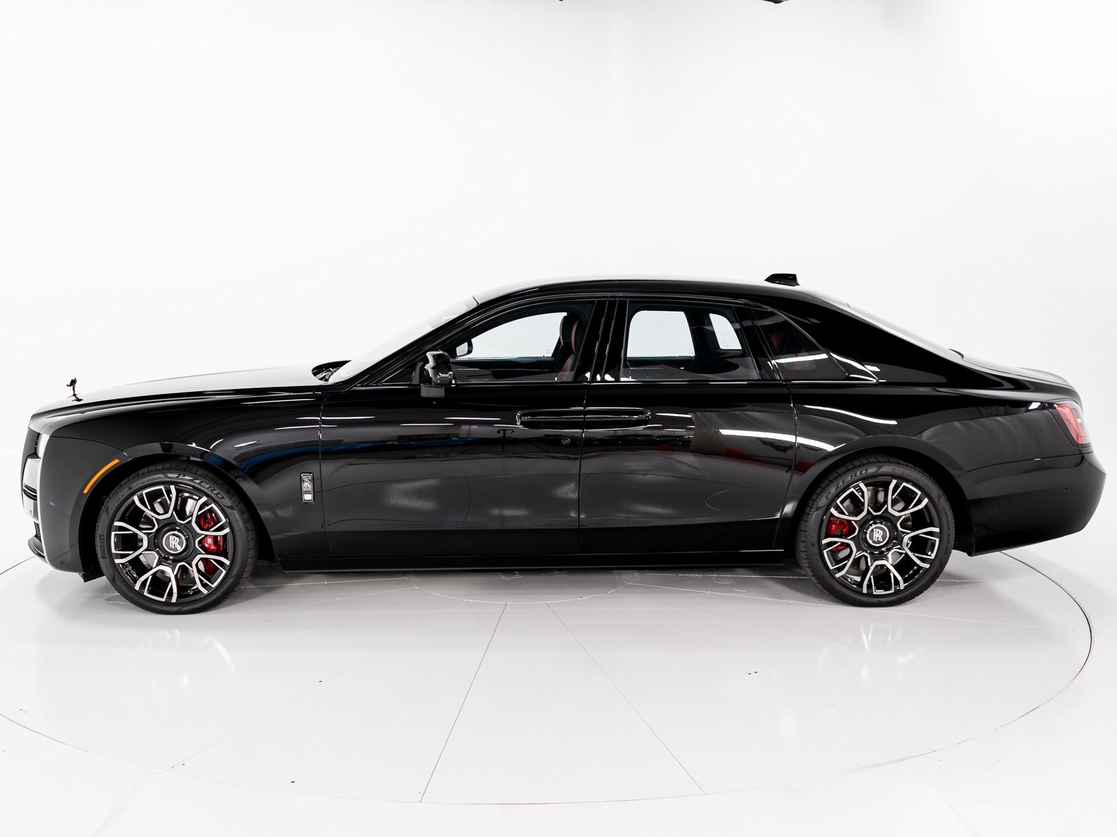 2022 Rolls Royce Ghost Black Badge photo 2