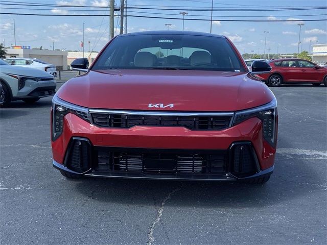 2025 Kia K4 GT-Line Turbo photo 4