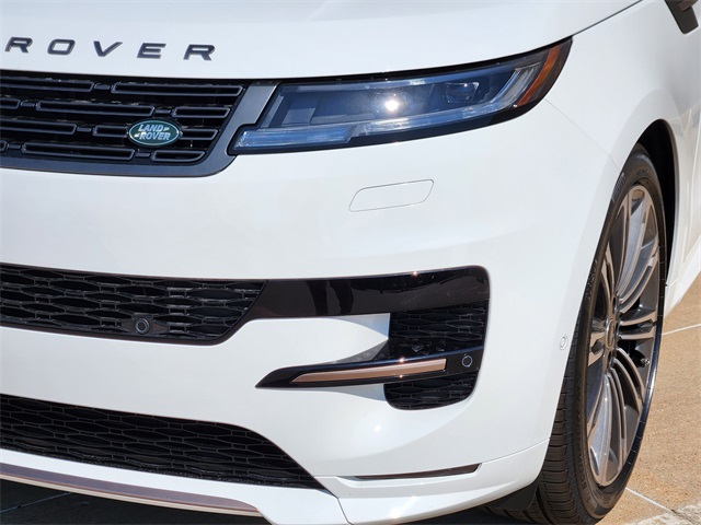 2025 Land Rover Range Rover Sport SE photo 5