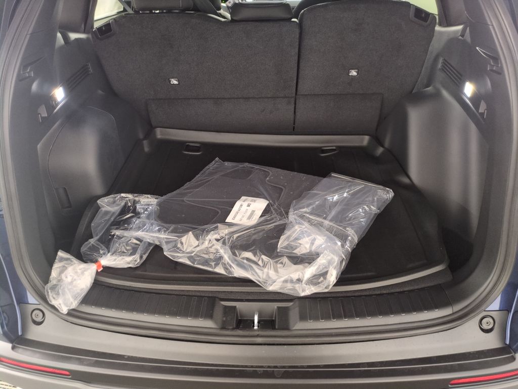 2026 Honda CR-V Hybrid Sport photo 16