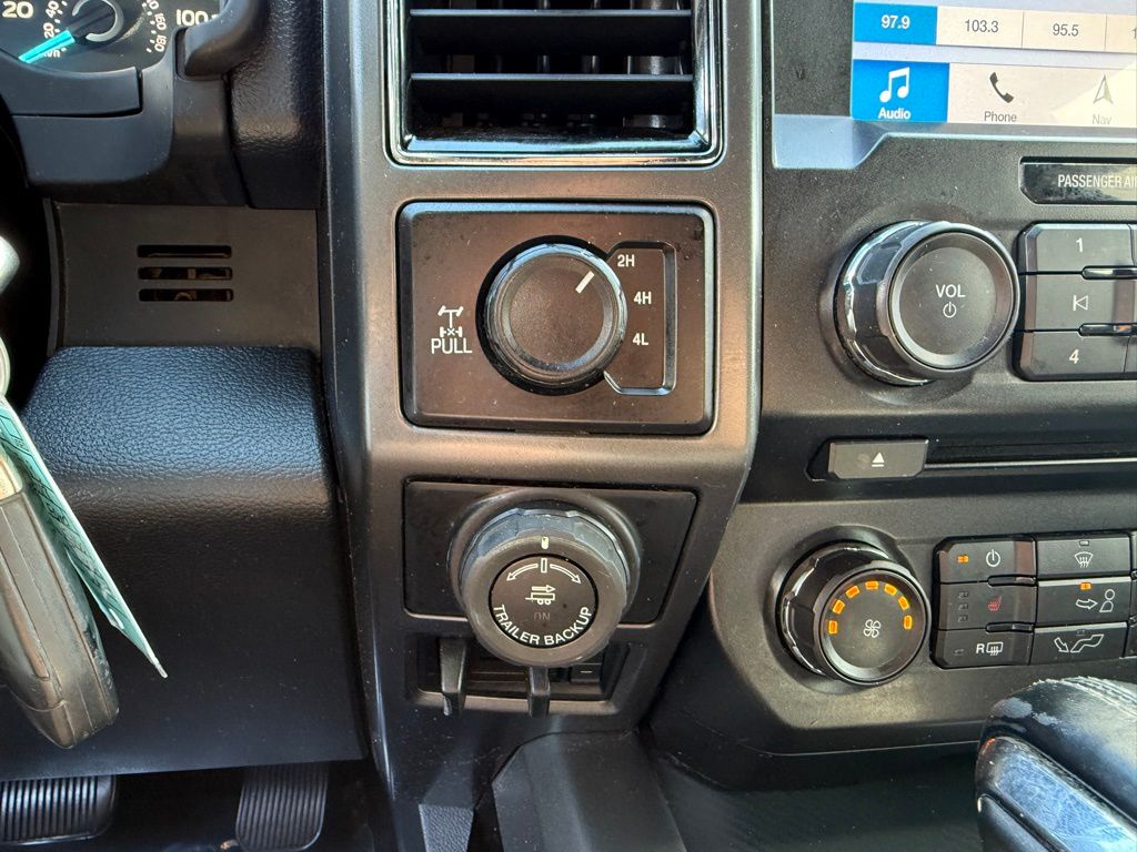 2018 Ford F-150 XLT photo 24