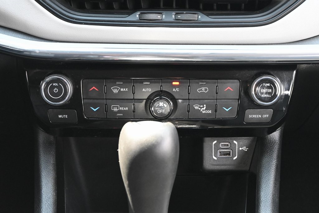 2022 Jeep Compass Limited photo 27