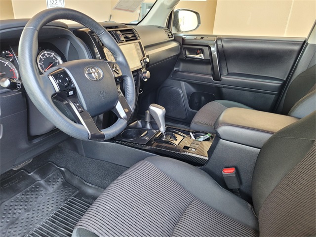 2023 Toyota 4Runner TRD Off-Road photo 10