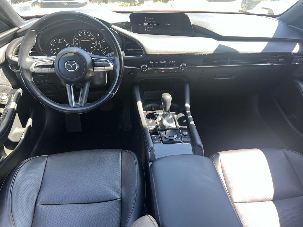 2022 Mazda Mazda3 Hatchback Premium photo 10