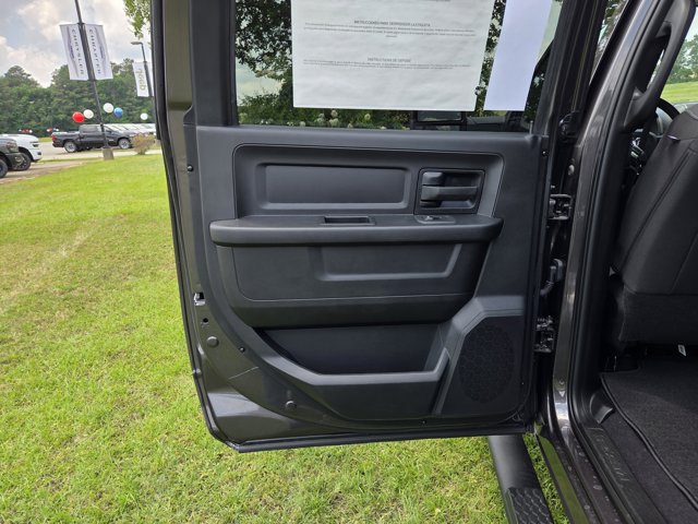 2025 Ram 2500 Tradesman photo 26