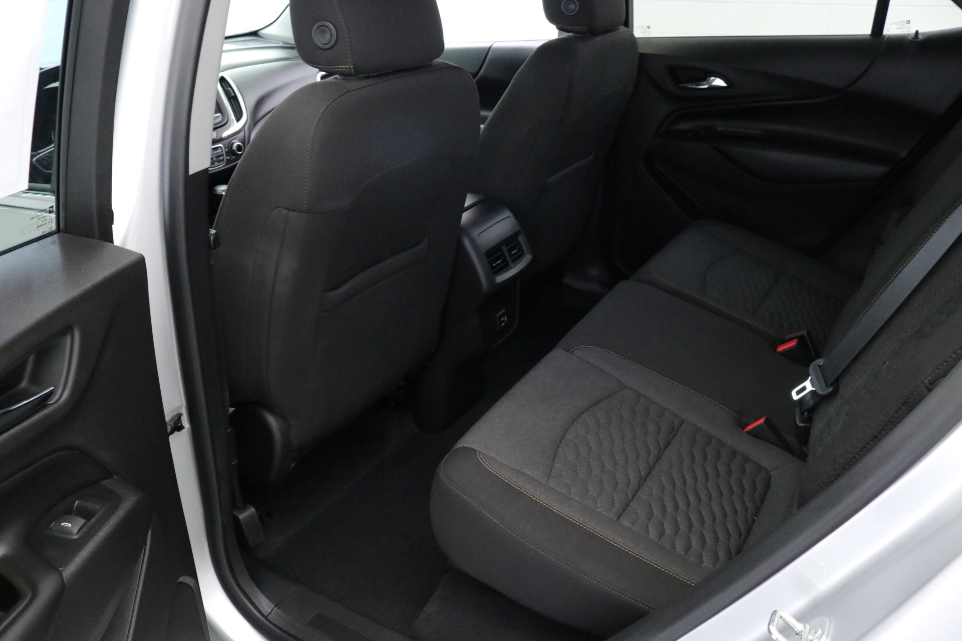2019 Chevrolet Equinox LT photo 25