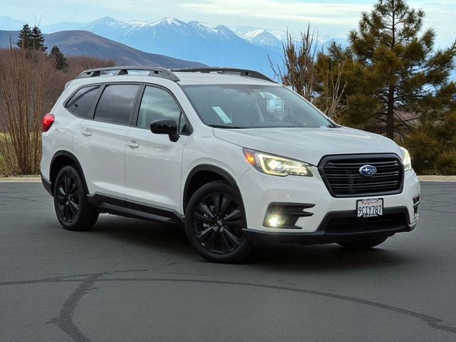2022 Subaru Ascent Onyx Edition photo 2
