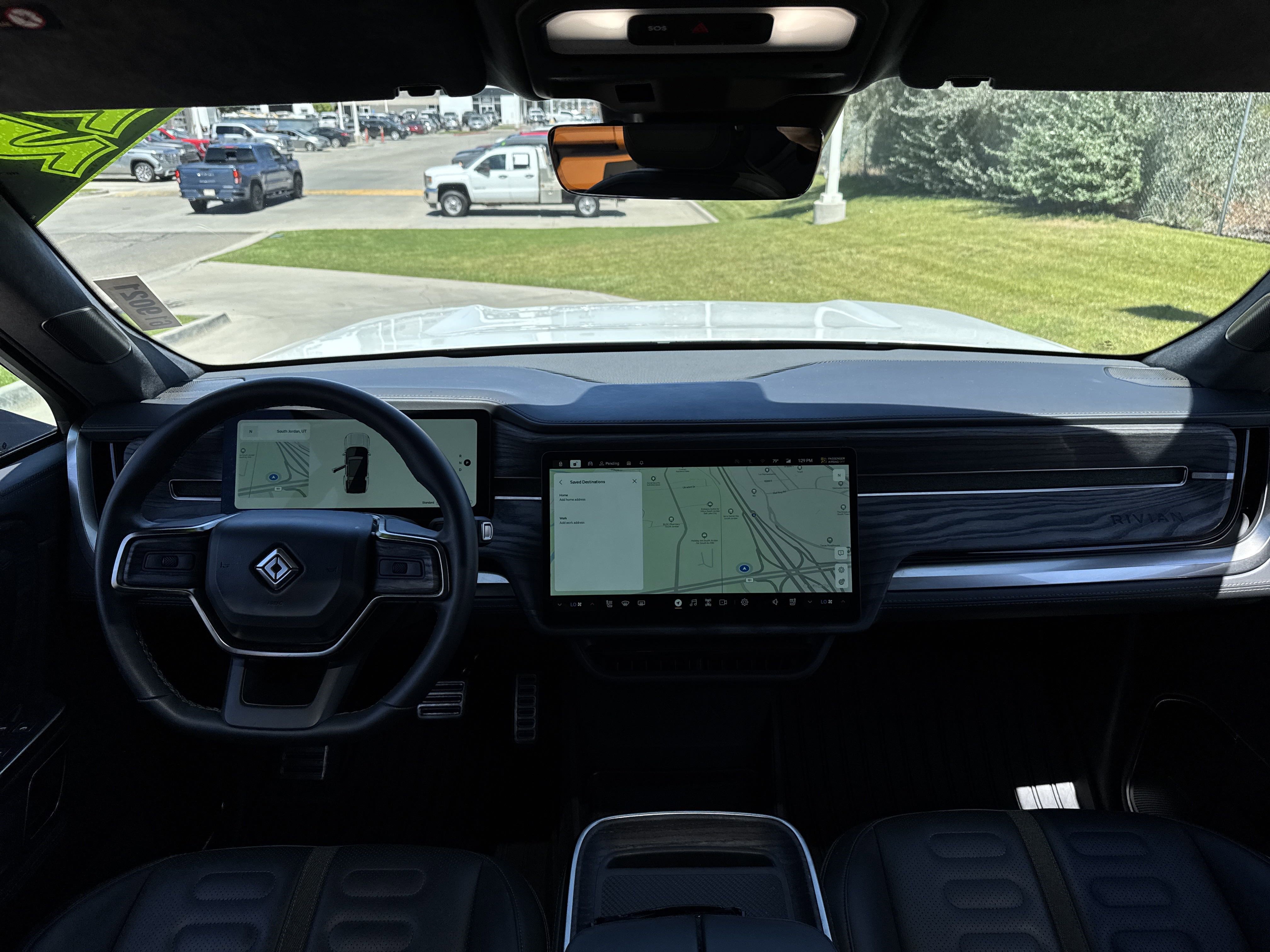 2022 Rivian R1S Launch Edition photo 17