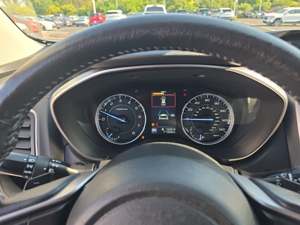 Used 2022 Ice Silver Metallic Subaru Limited image 24