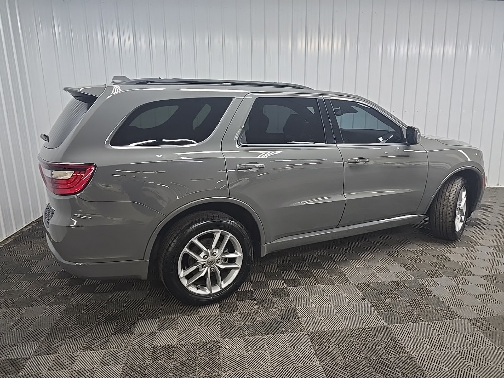 2022 Dodge Durango GT Plus photo 3