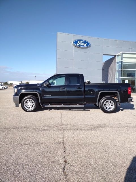 Used 2017 GMC Sierra 1500 SLE with VIN 1GTV2MEC9HZ175221 for sale in Galesburg, IL