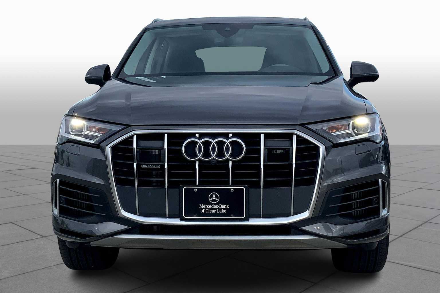 2023 Audi Q7 Premium Plus photo 3