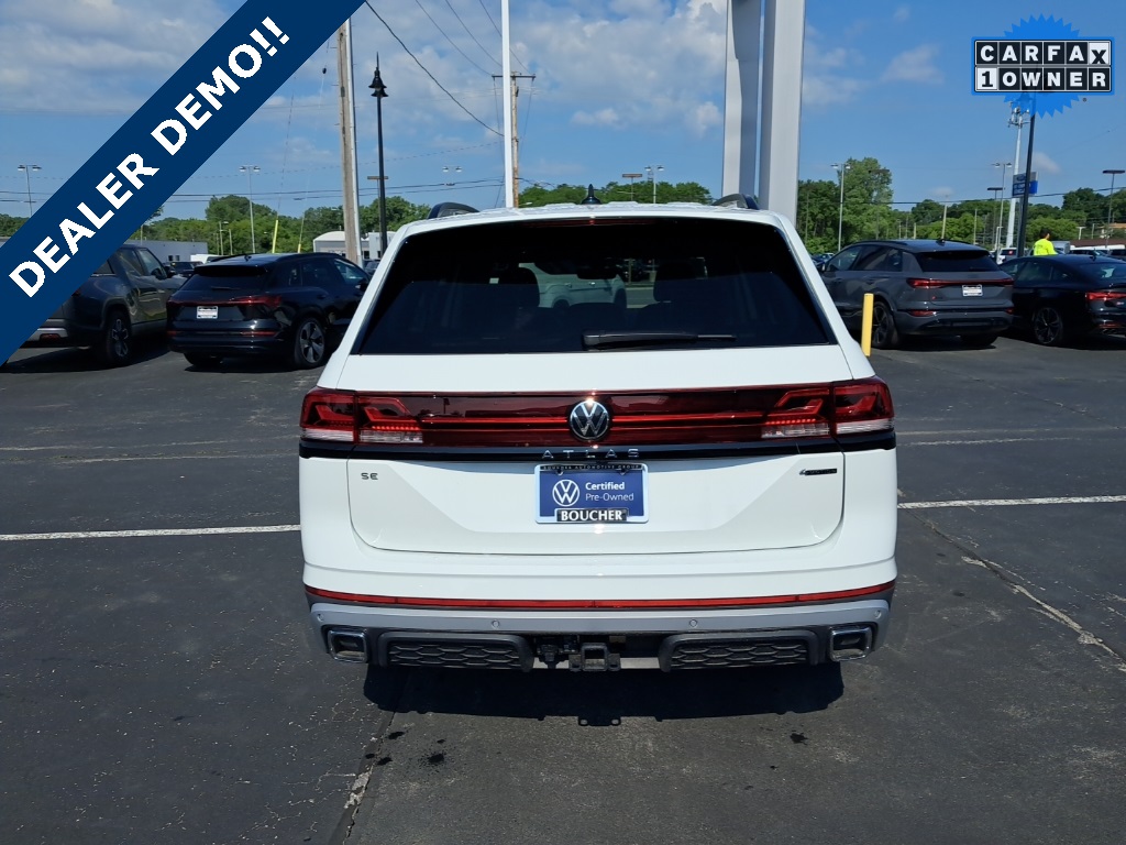 2025 Volkswagen Atlas Peak Edition SE photo 2
