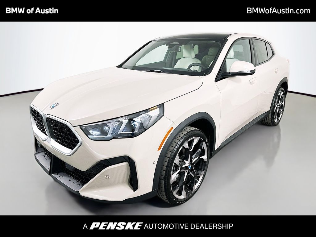 2026 BMW X2 28i's photo