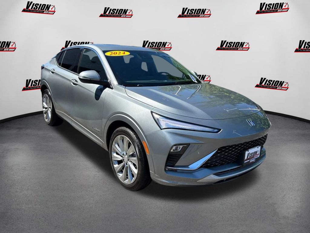 2024 Buick Envista Avenir photo 3