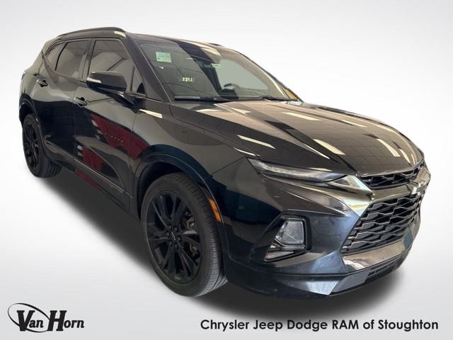 Used 2020 Black Chevrolet RS image 1