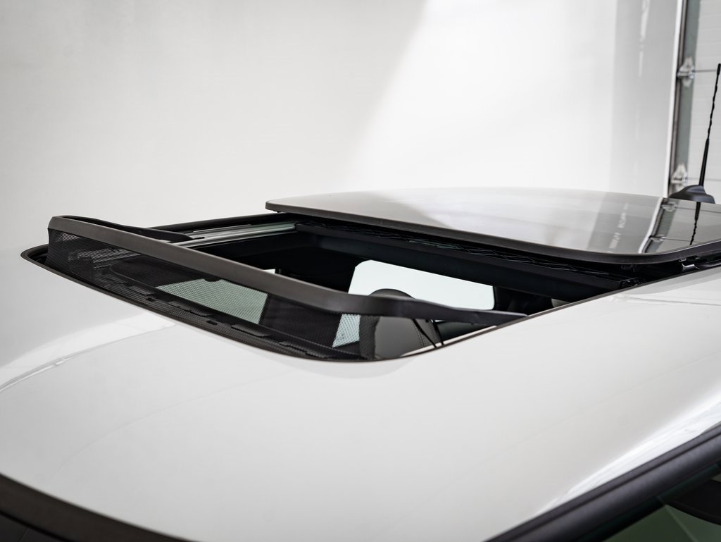 2025 Mini Cooper Hardtop S photo 14