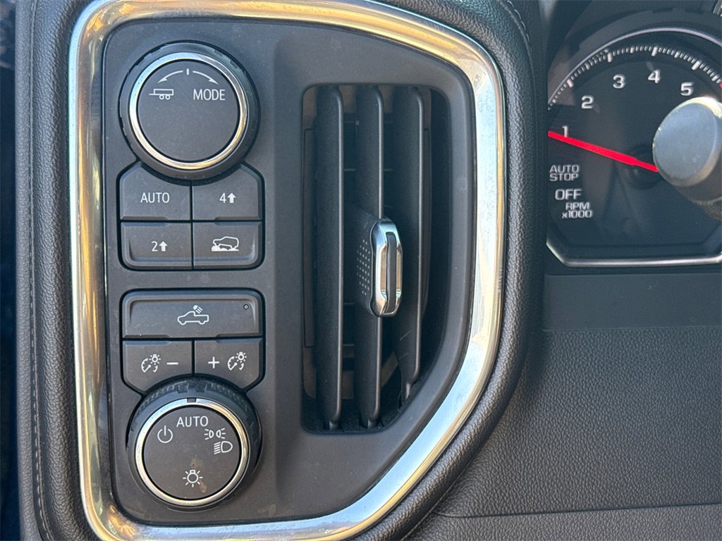 2020 Chevrolet Silverado 1500 photo 18