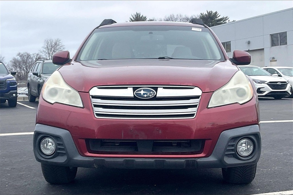 Used 2014 Subaru Outback 2.5i Premium with VIN 4S4BRCCC1E3264321 for sale in Palatine, IL