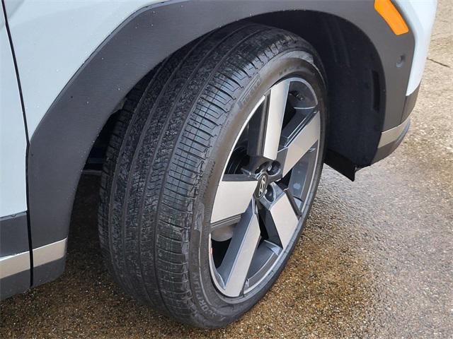 2026 Hyundai Santa Fe Limited photo 3