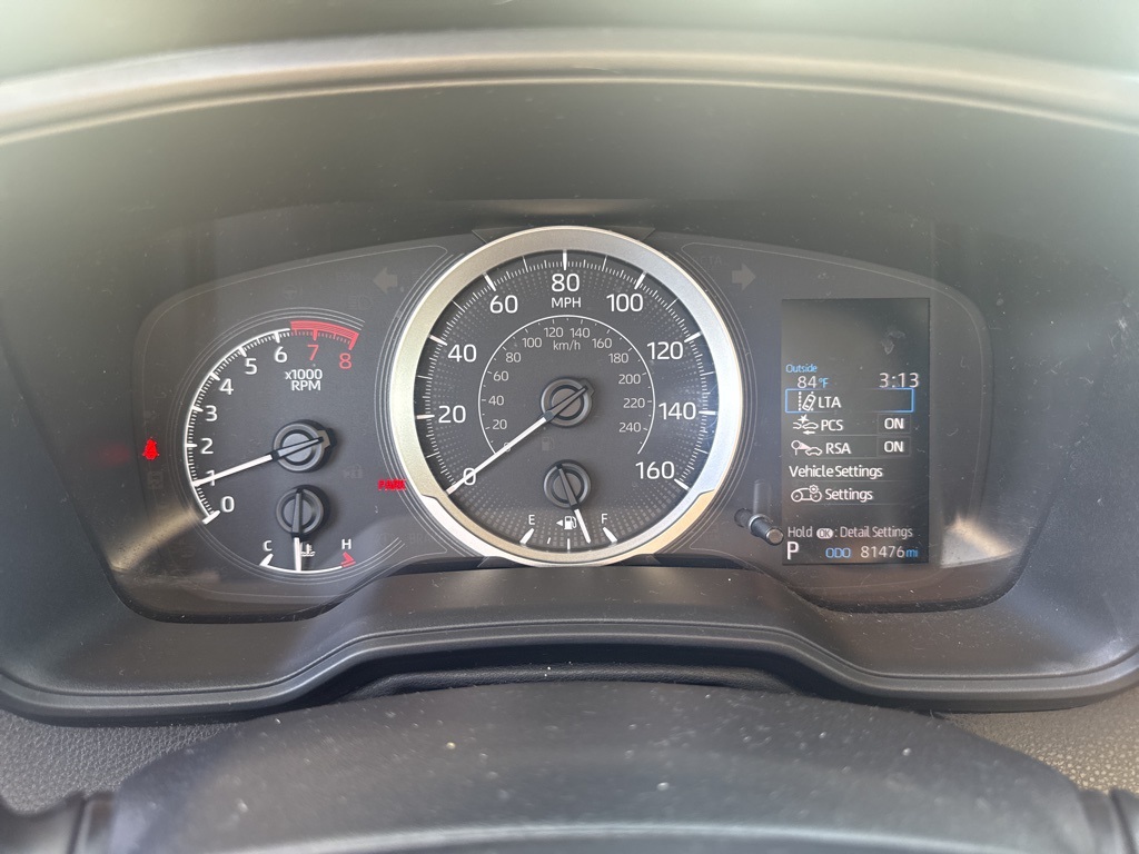 2020 Toyota Corolla LE photo 12