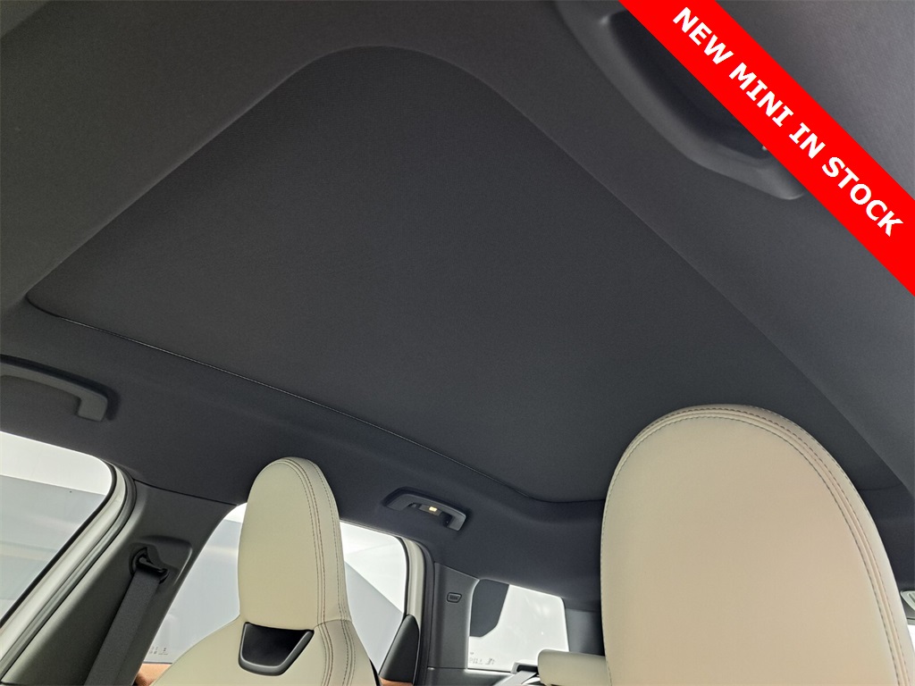 2025 Mini Countryman ALL4 Signature photo 12