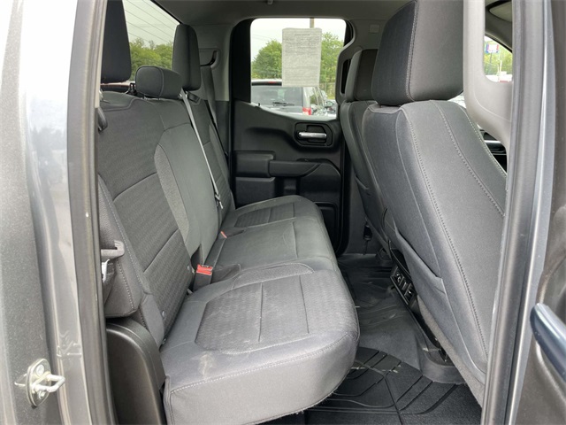 2019 Chevrolet Silverado LT photo 12