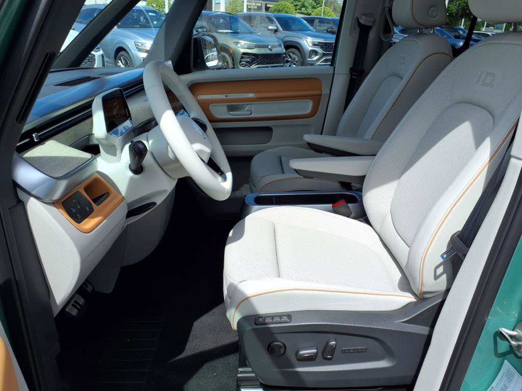 2025 Volkswagen ID. Buzz photo 4