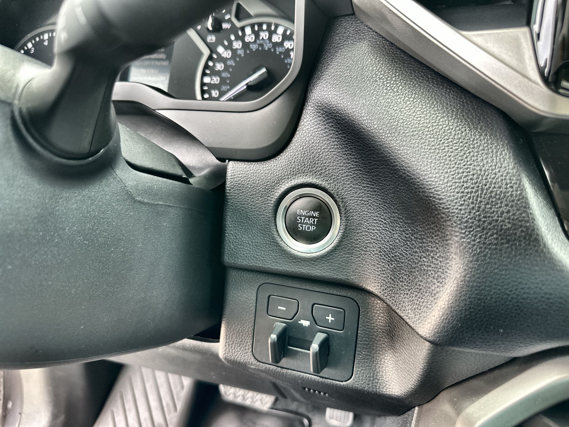 2024 Toyota Tundra SR5 photo 15