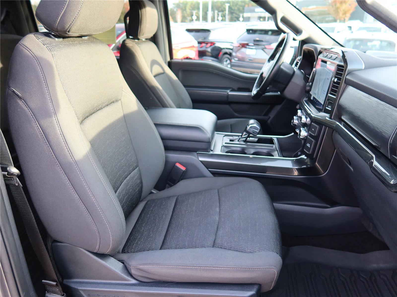 2021 Ford F-150 XLT photo 4