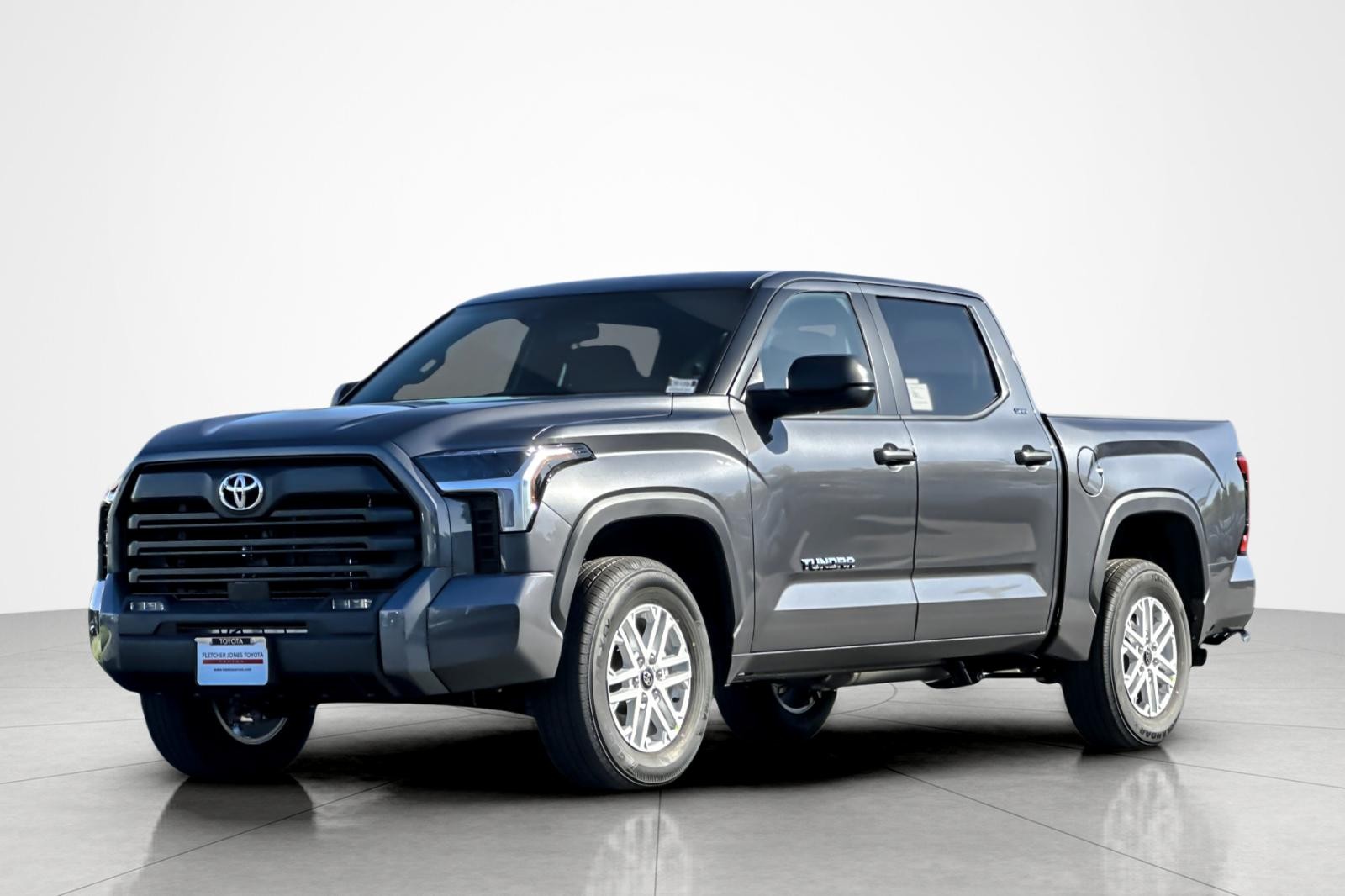 2026 Toyota Tundra SR5's photo