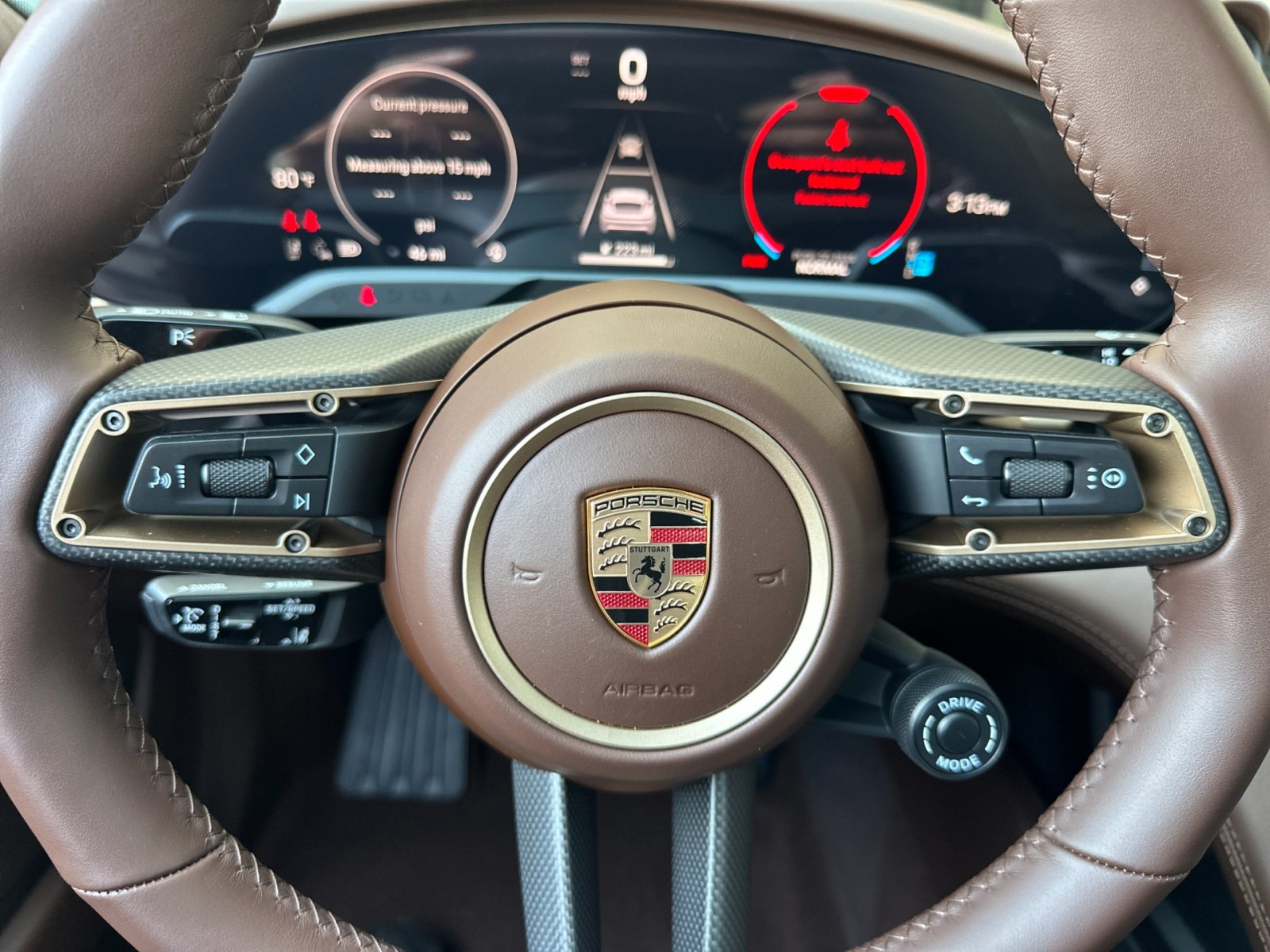 2025 Porsche Taycan GTS photo 22