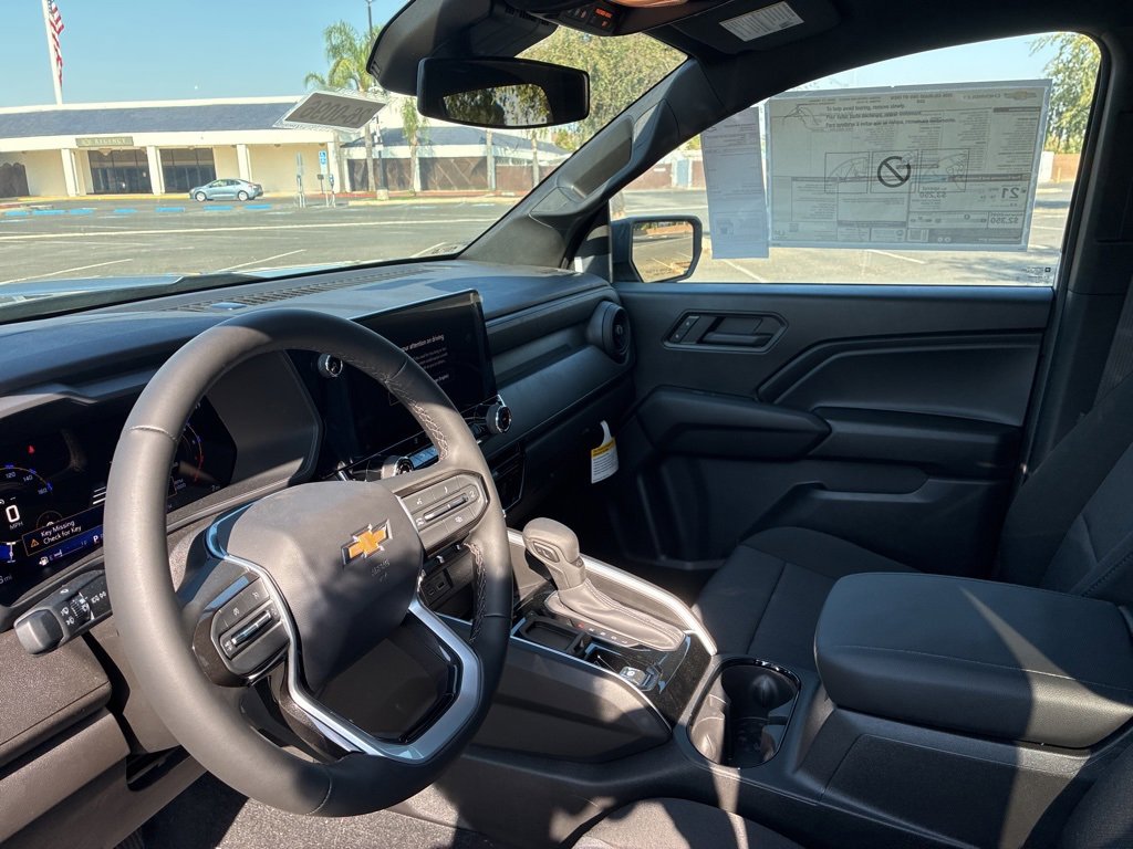 2026 Chevrolet Colorado Work Truck photo 12