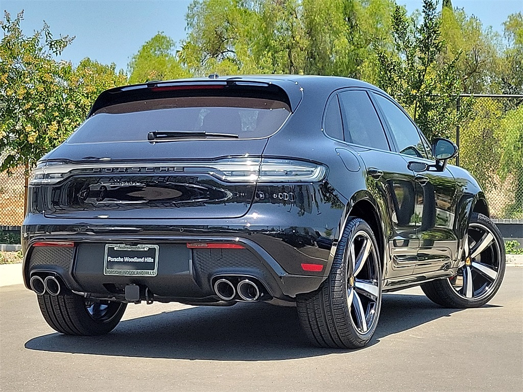 2025 Porsche Macan GTS photo 6