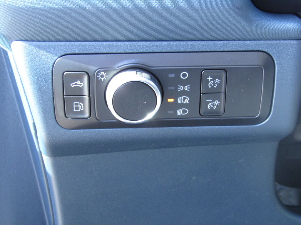 2025 Ford Maverick XLT photo 17