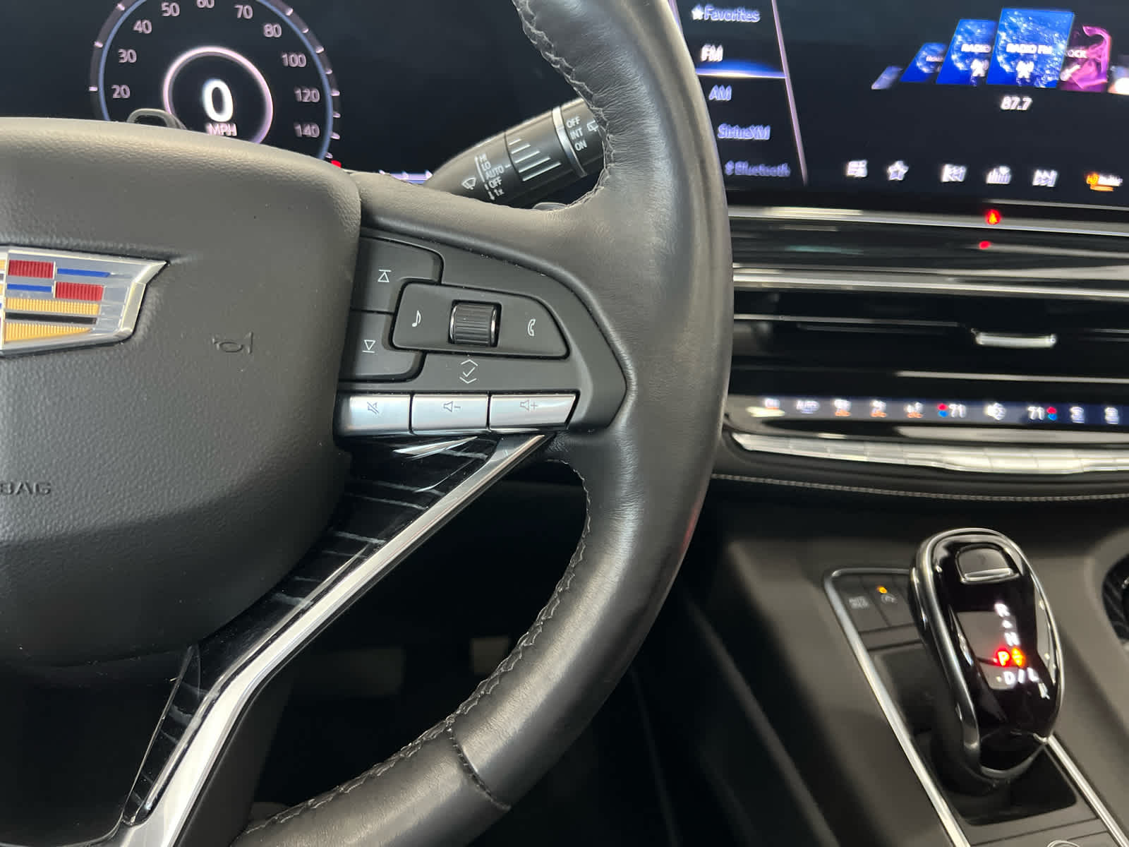 2023 Cadillac Escalade ESV Sport photo 17