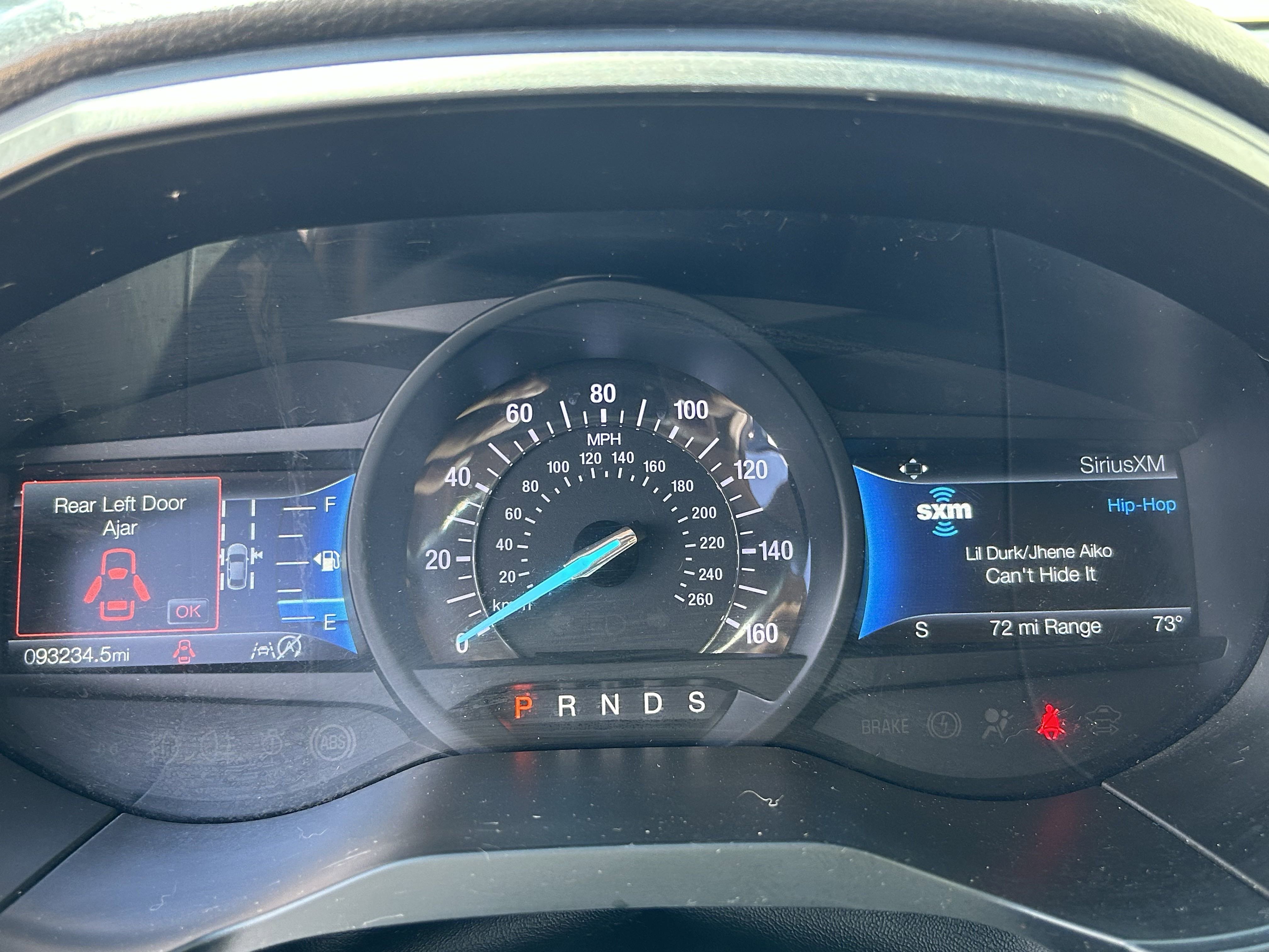 2022 Ford Edge Titanium photo 4