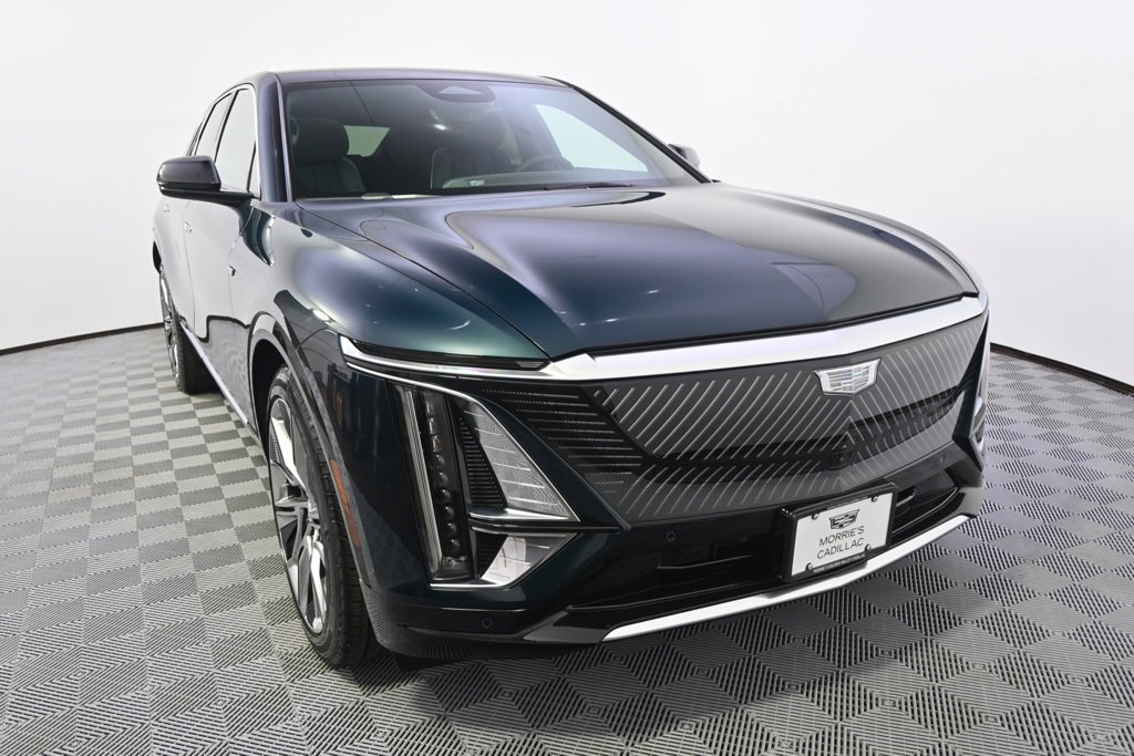 2025 Cadillac Lyriq Luxury photo 9
