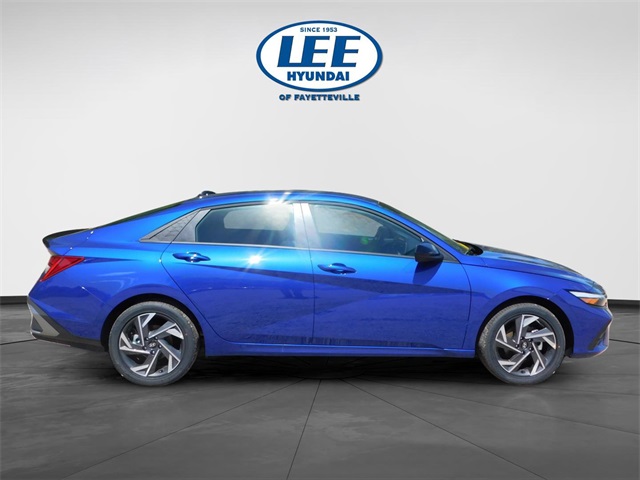 2025 Hyundai Elantra Hybrid SEL Sport photo 2