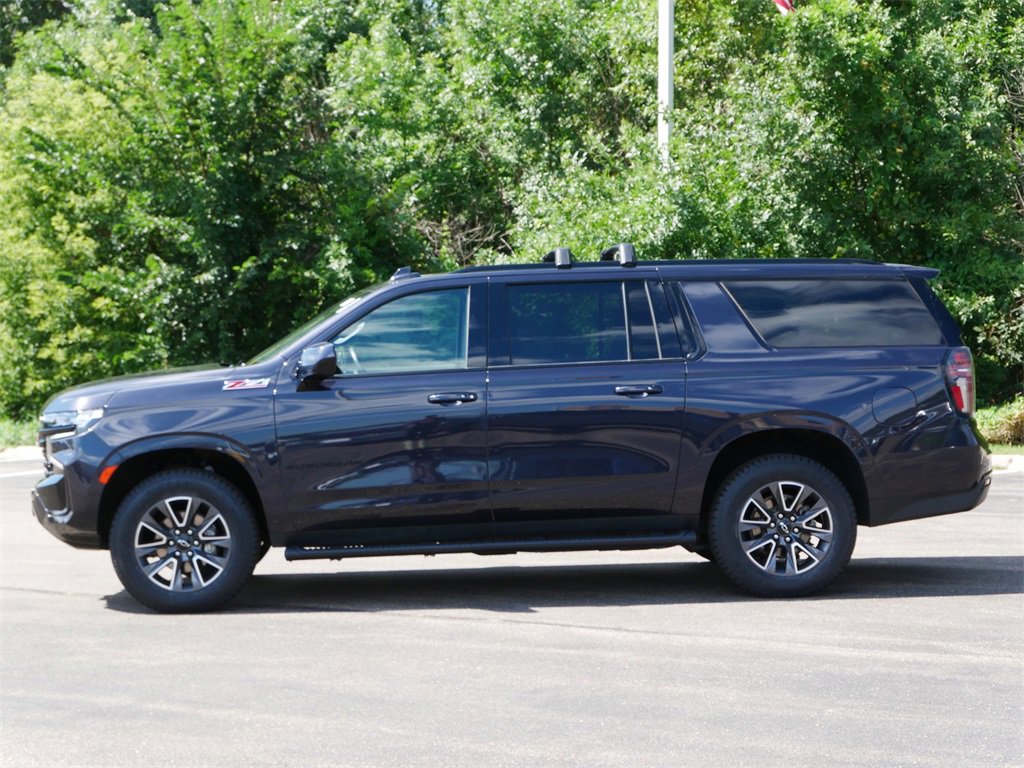 2024 Chevrolet Suburban Z71 photo 4