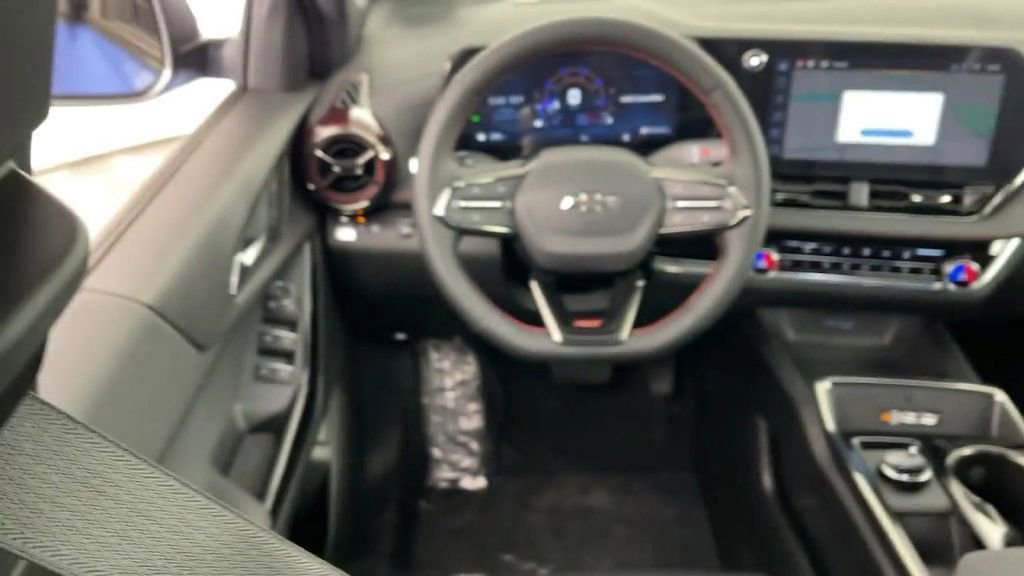 2025 Chevrolet Equinox RS photo 14