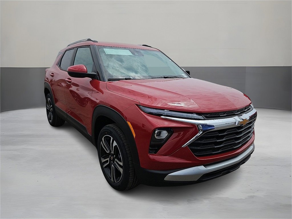 2026 Chevrolet Trailblazer LT photo 3