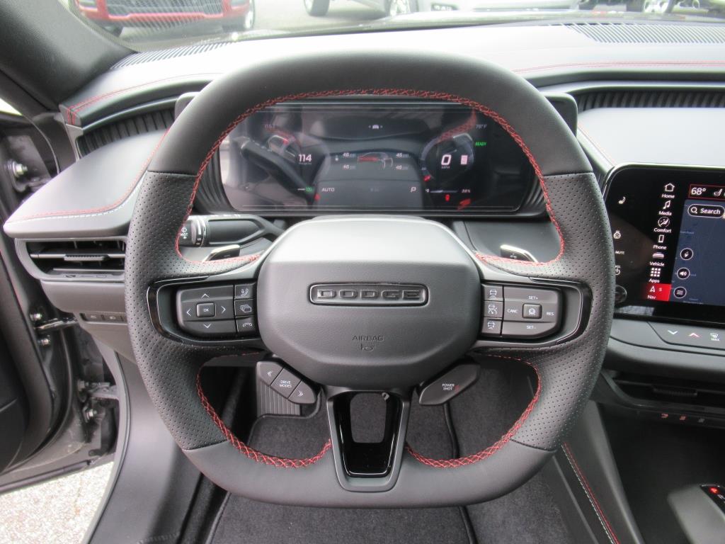 2025 Dodge Charger R/T photo 16