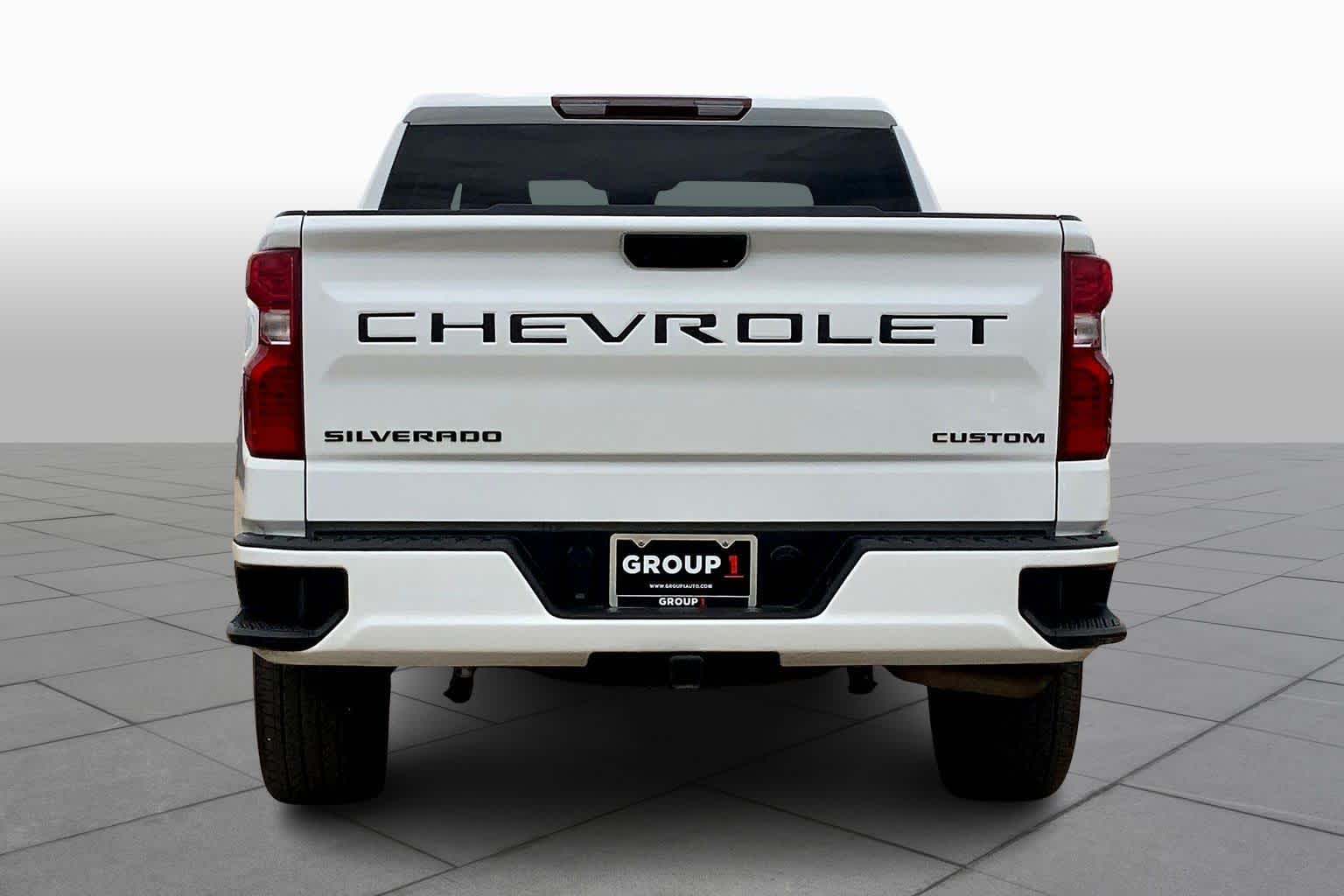 2024 Chevrolet Silverado 1500 Custom photo 4