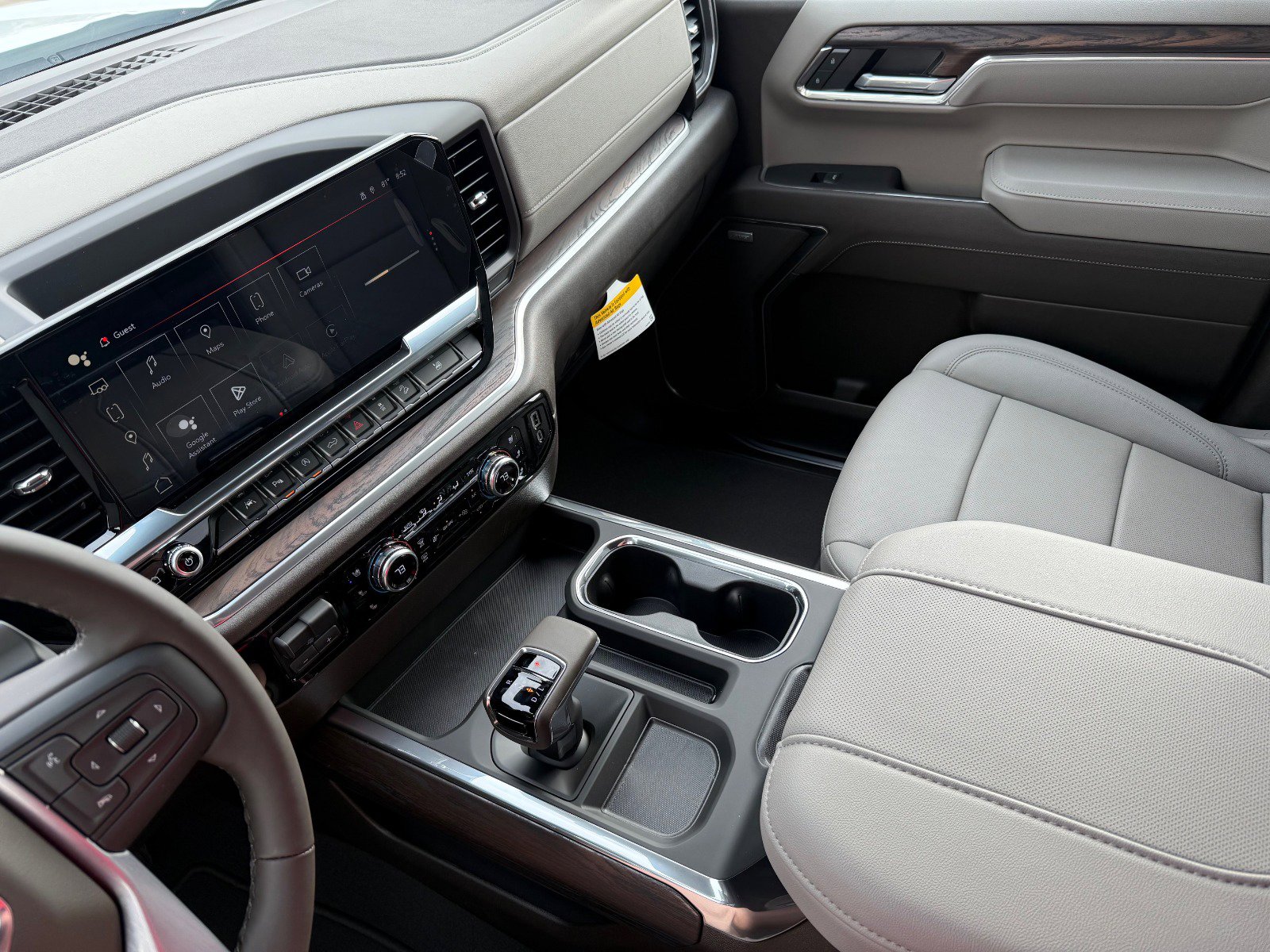 2025 Gmc Sierra 1500 SLT photo 25