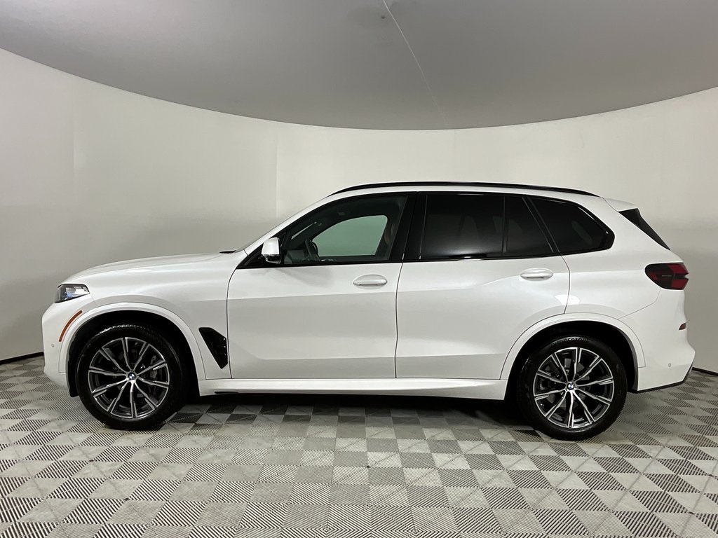 2024 Bmw X5 sDrive40i photo 2