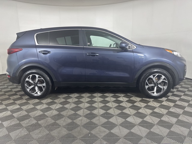 2020 Kia Sportage LX photo 2