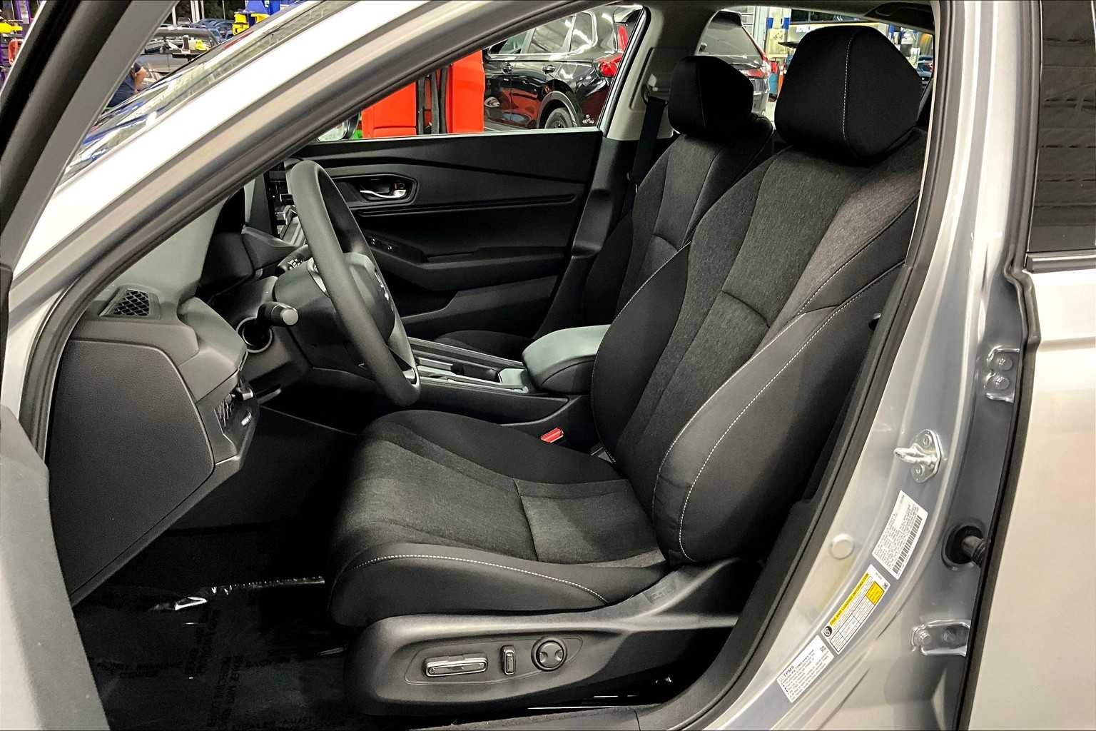 2024 Honda Accord EX photo 7